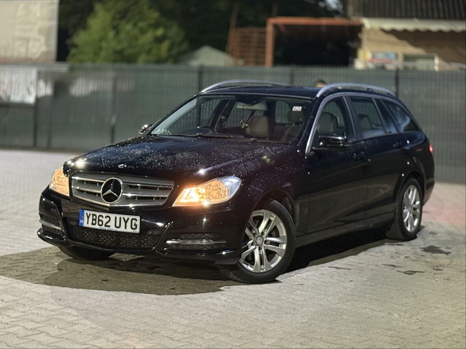 MERCEDES-BENZ E-Class 2012