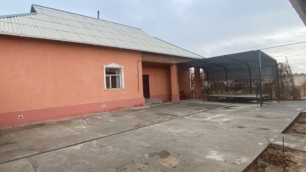 Иса тойхананың артында үй сатылады