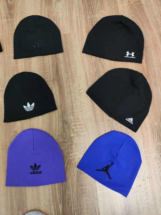 Căciula Jordan Caciula CK Caciula Nike Caciula HUGO Boss Caciula Under