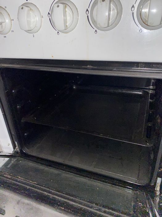 Продам газовые плиты BOSH и AVA