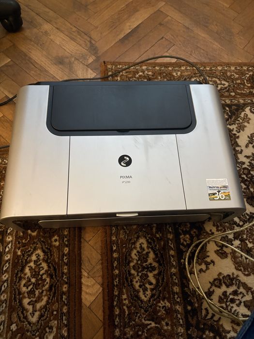 Принтери, скенер Канон.