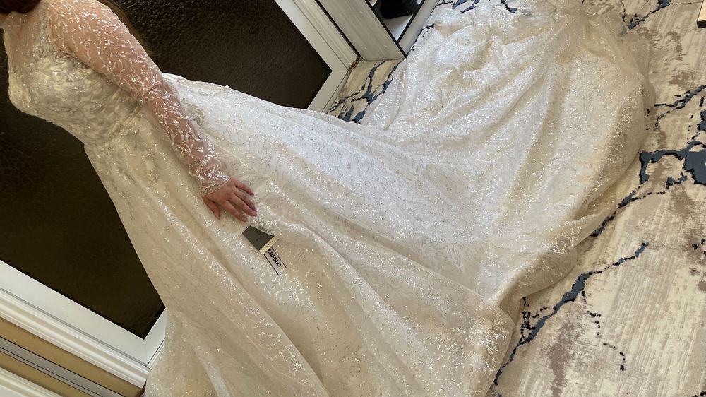 Свадебное платье