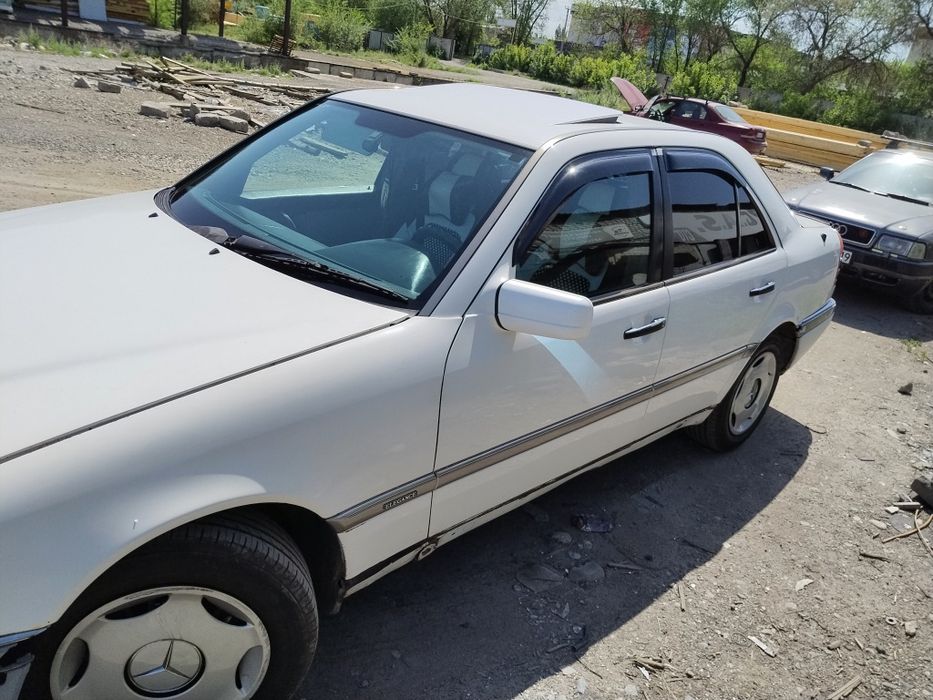 Продам Мерседес с180