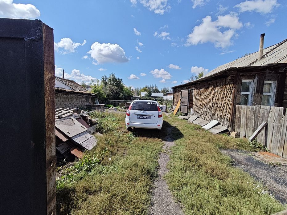 Продам дом с большим участком