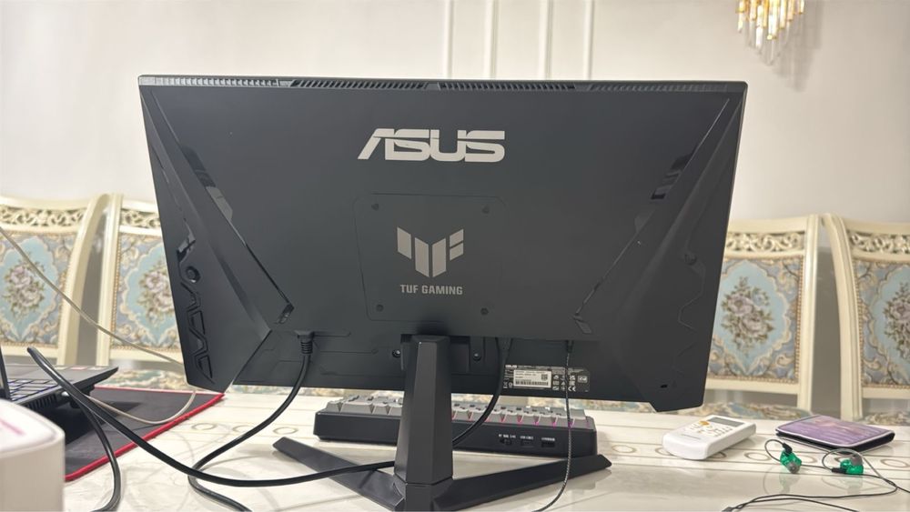 монитор ASUS tuff gaming