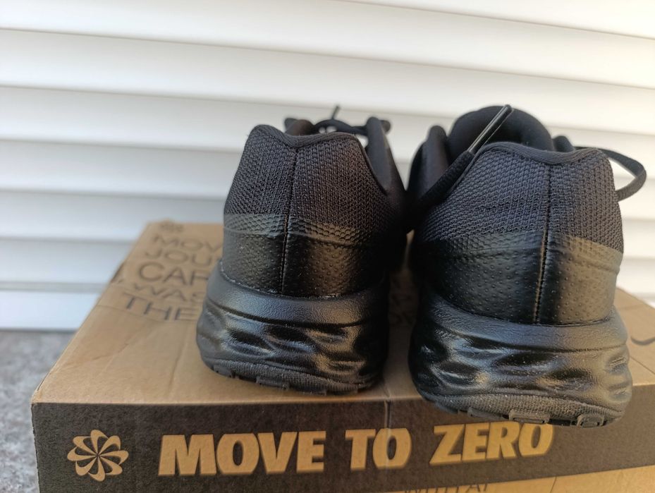 Nike, НОВИ, 37 размер