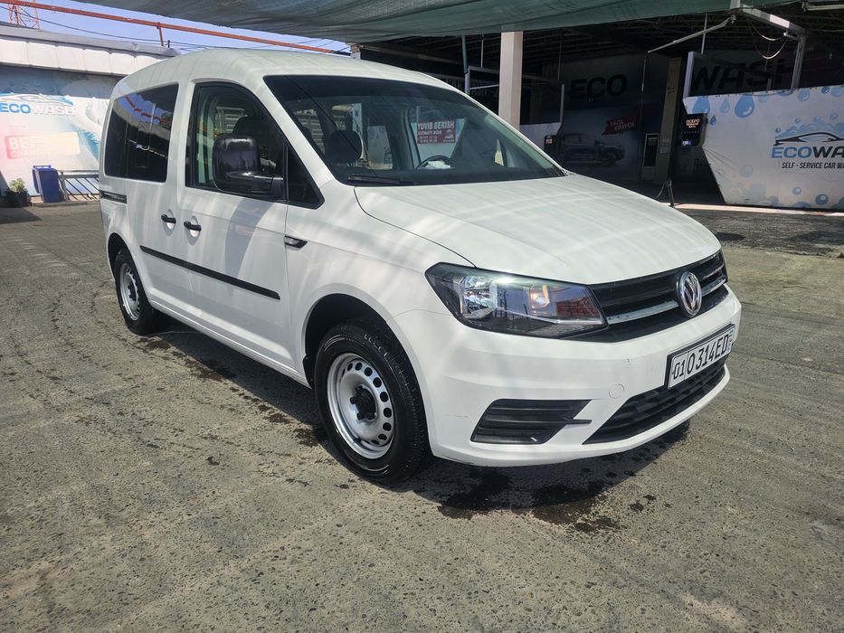 Volkswagen Caddy Combi 2022.