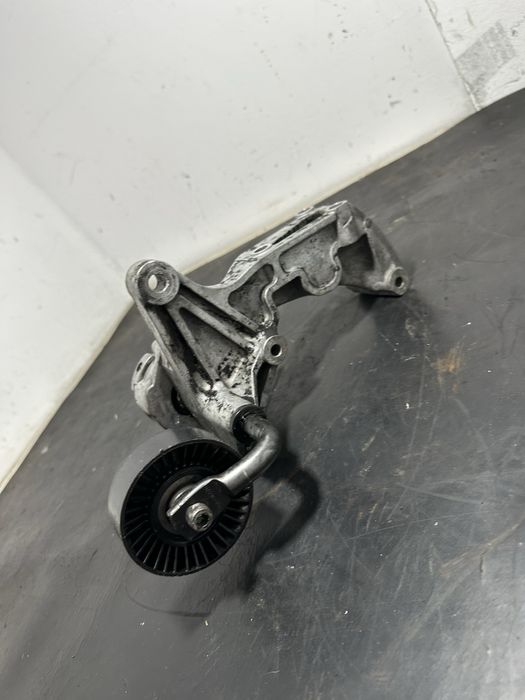 Intinzator Curea accesorii volkswagen Vw T4 2.5 TDI 074903143F