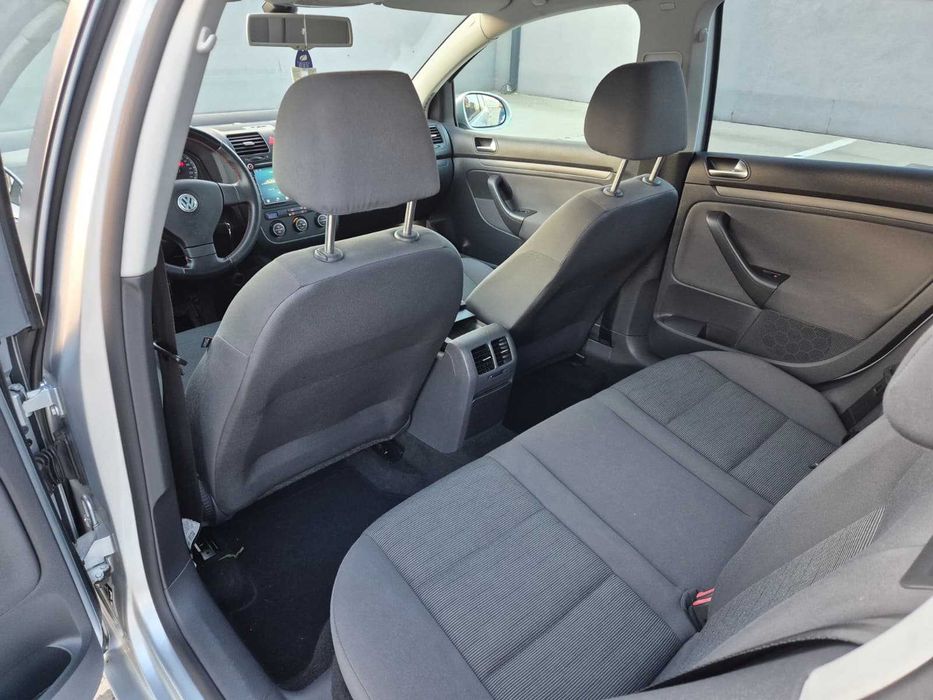 Vând, Volkswagen Golf 5, 1.9 TDI