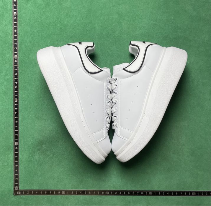 *Calitate premium* Adidasi AlexanderMcqueenn Model Nou !
