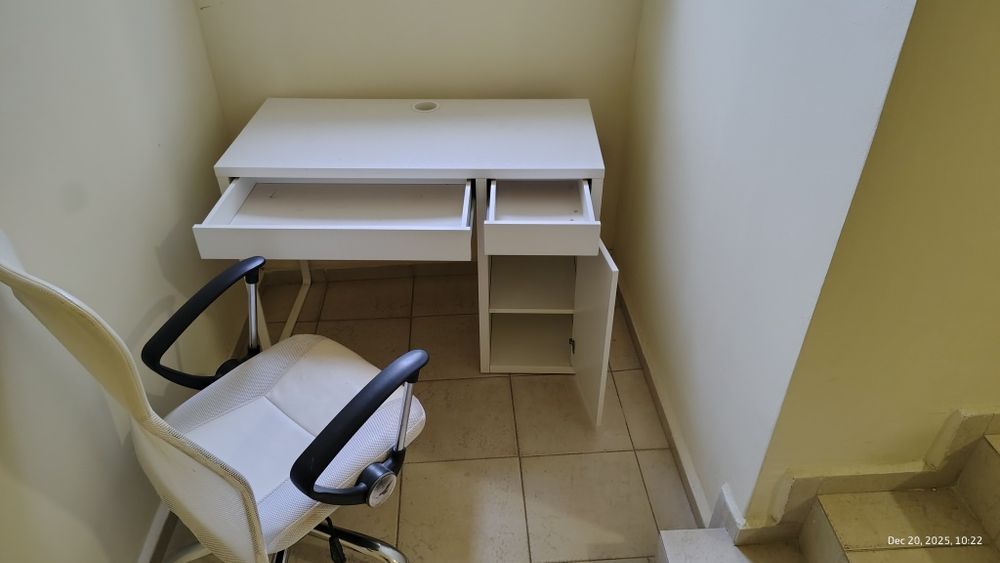 Бюро и офис стол