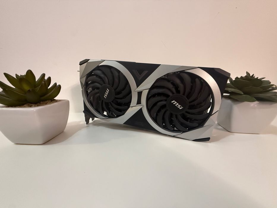 PlăcaVideo AMD Radeon RX 6700 XT 12GB – MSI Mech - sau schimb cu 4090 24gb