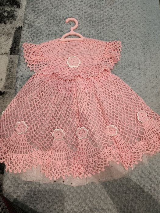 Rochiță croșetată fetiță
