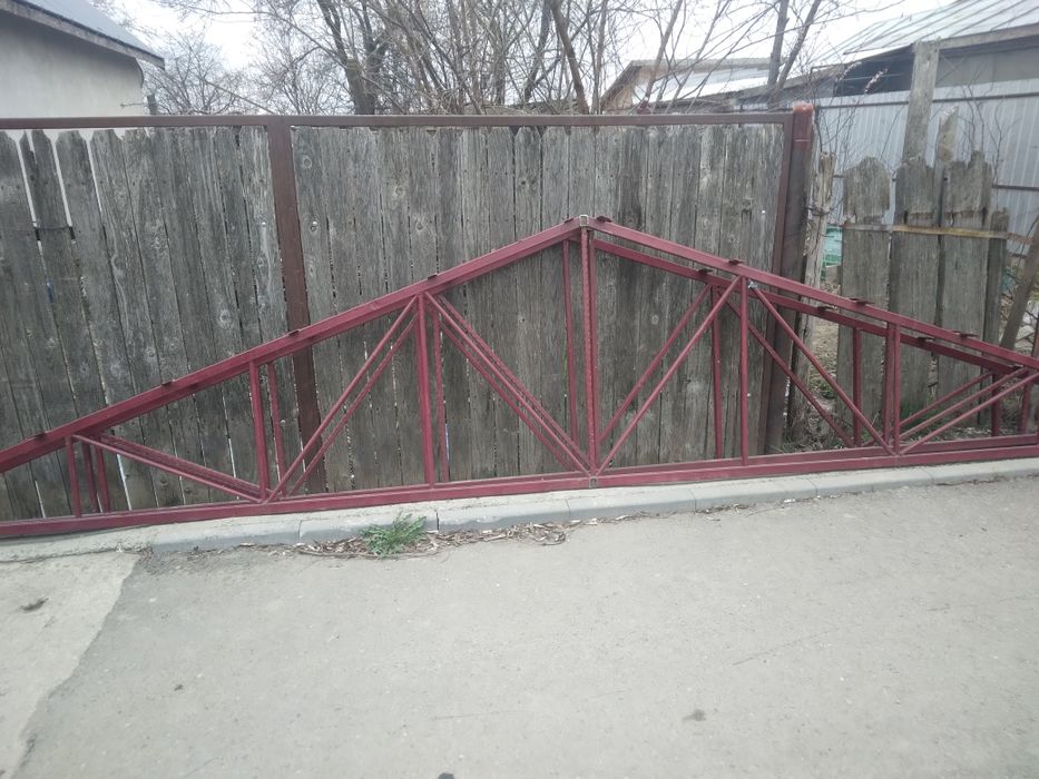 Vând Urgent ‼️ grinzi din fier