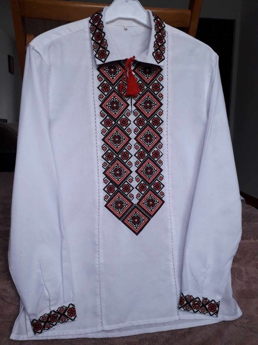 Camasa tradețional pentru bărbați