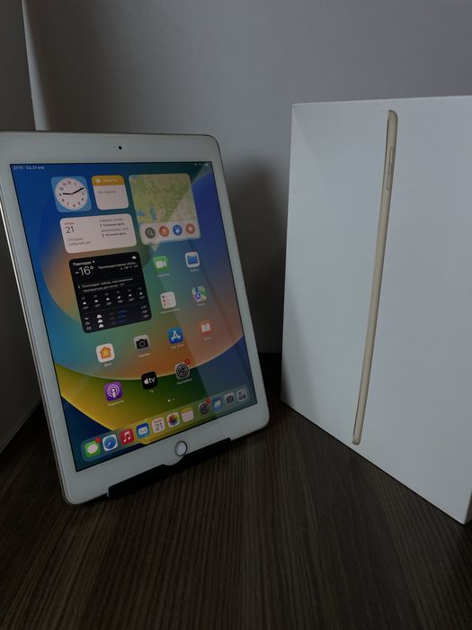 iPad 5. Модель MPGT2RK 32 gb
