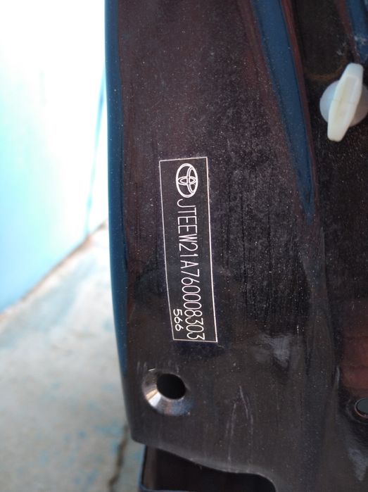 Продам дверь на Toyota HIGHLANDER