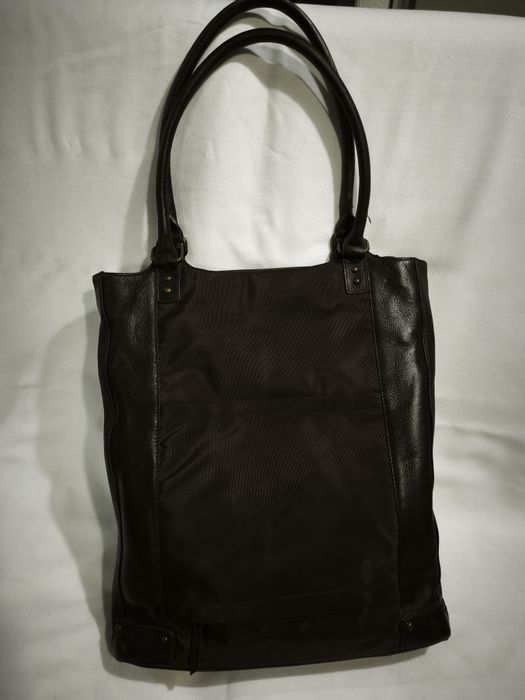 Чанта естествена кожа за лаптоп