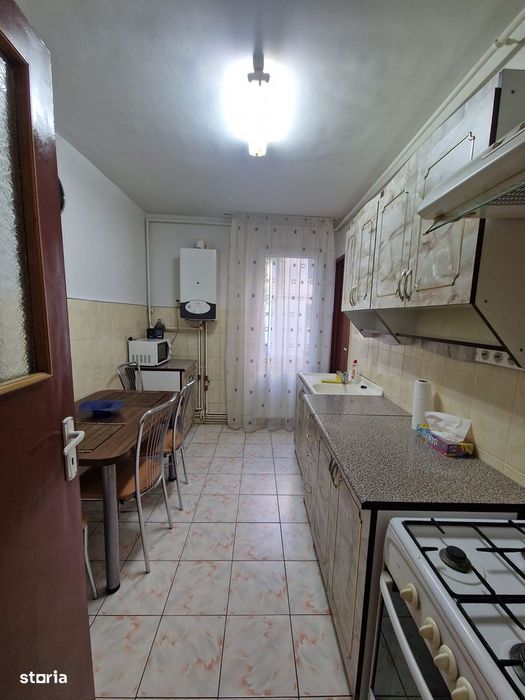 Chirie 3 camere etaj 1, lângă Kaufland Tudor