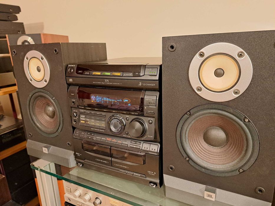 Sistem audio Sony MHC-771 + boxe,  egalizator, karaoke