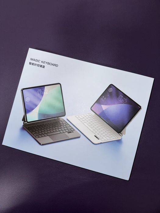 Tastatura Ipad pro 13 alba