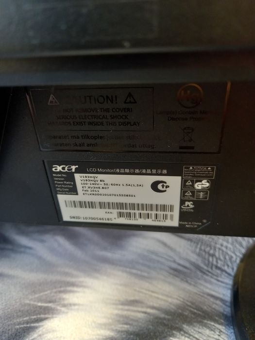 Продам монитор б/у