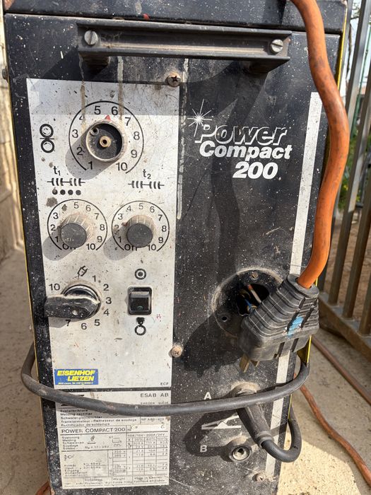 Заваръчен апарат ESAB Power Compact 200 ECF