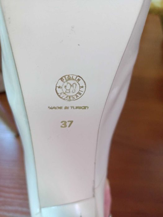 Обувки на токчета