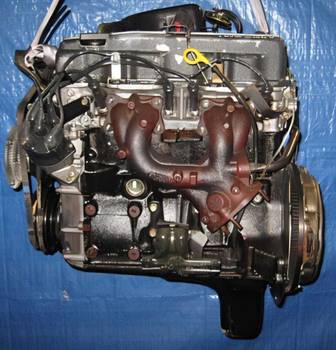 TitanAuto Nissan KA24 E 2.4л двигатель