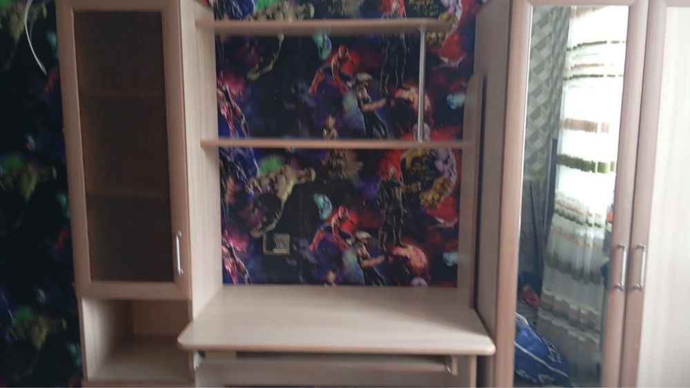 Срочно Продам Шкаф со столом