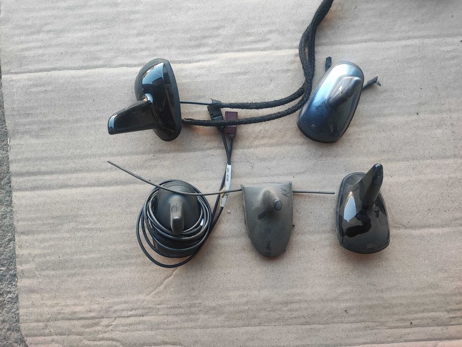 Антена за таван AUX кабел и кабел за акумулатор от Мерцедес