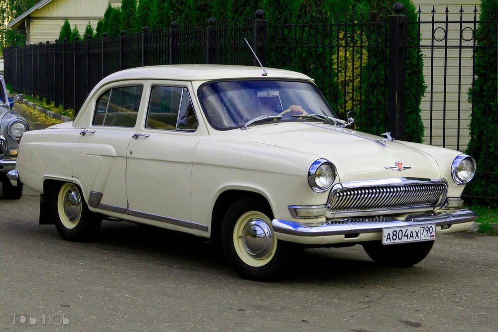 Аренда ретро автомобиля Волга | Свадьбы, фотосъёмки, встречи гостей