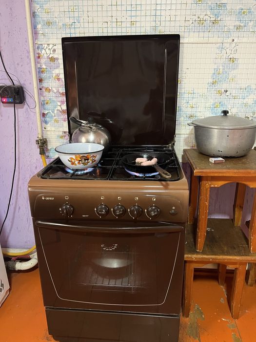 Мебель сатылады.