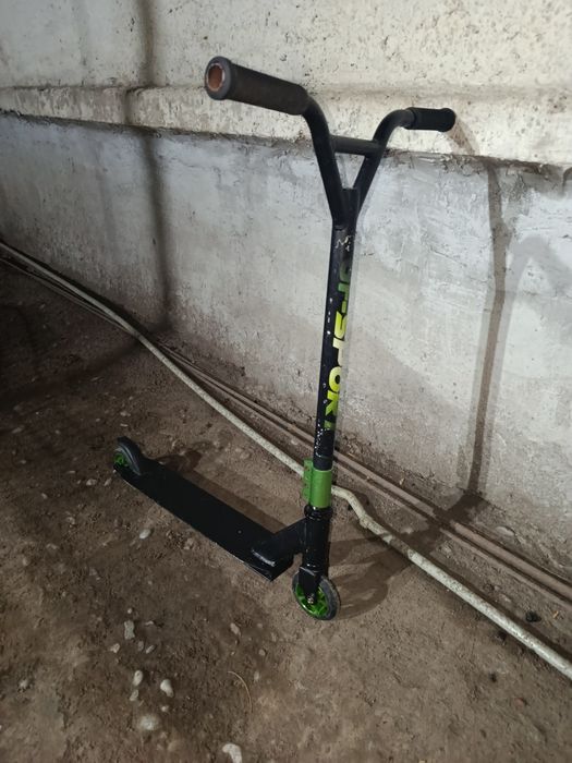 Трюковой самокат