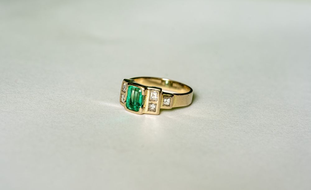 Inel vechi aur 18 smarald Columbia diamante certificat