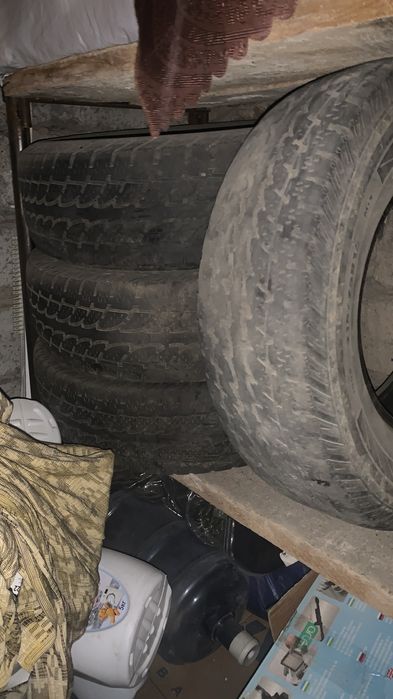 Баллоны на R15 215/75