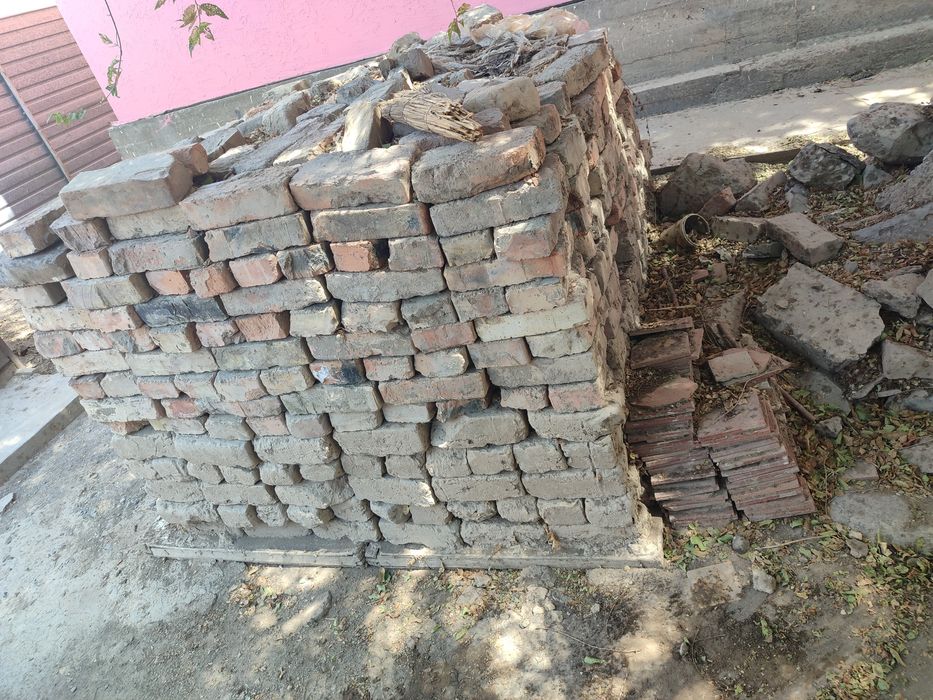 Жемтік пен кыш сатылады