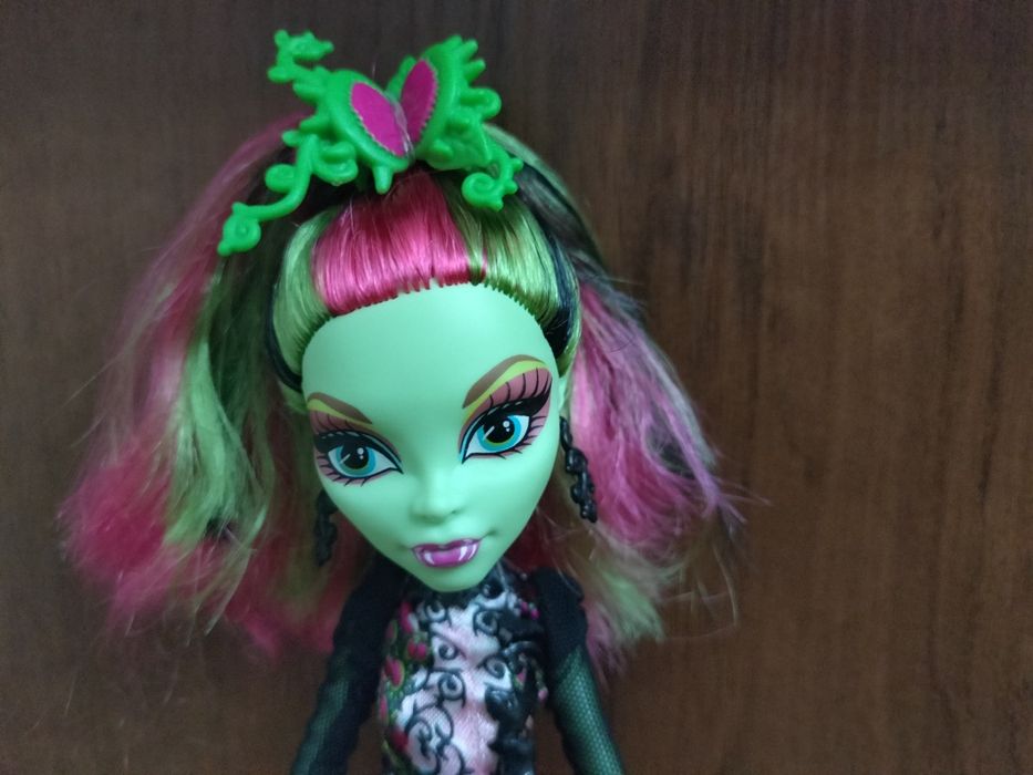 Monster High Puppe - Venus McFlytrap