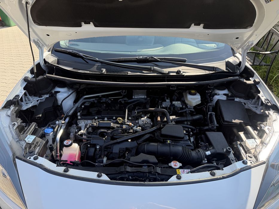 TOYOTA Yaris 2025 — imagine 2