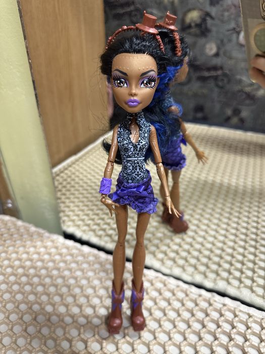 Продам кукол  монстр хай!
