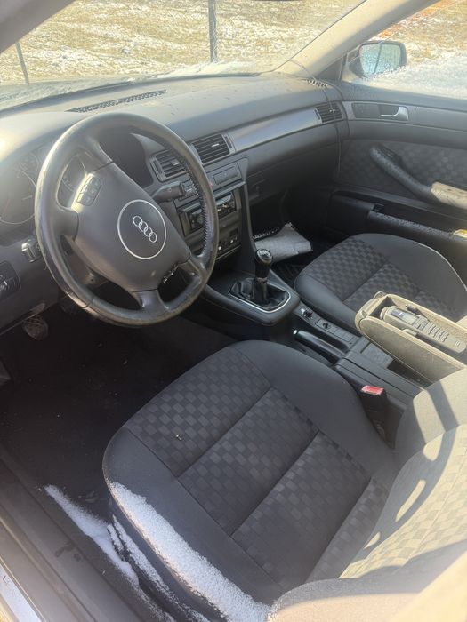 Dezmembram Audi A6,2,5 TDI,2002