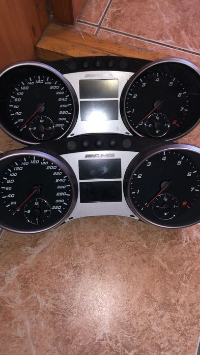 Продам щиток АМГ