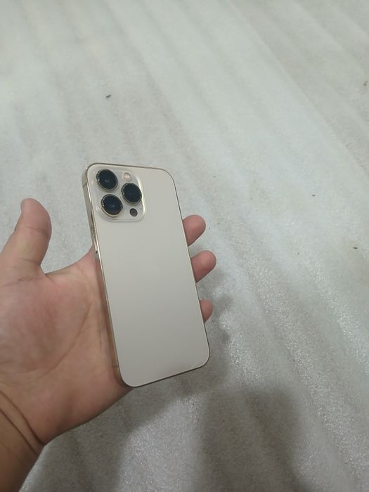 Iphone 13 pro icloud ga tushgan tiniq telefon gold zapchastga sotiladi