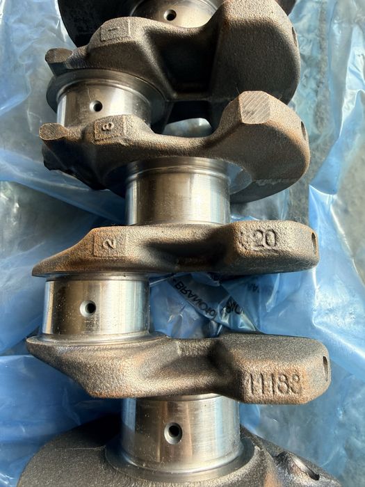 Коленвал Вал коленчетый