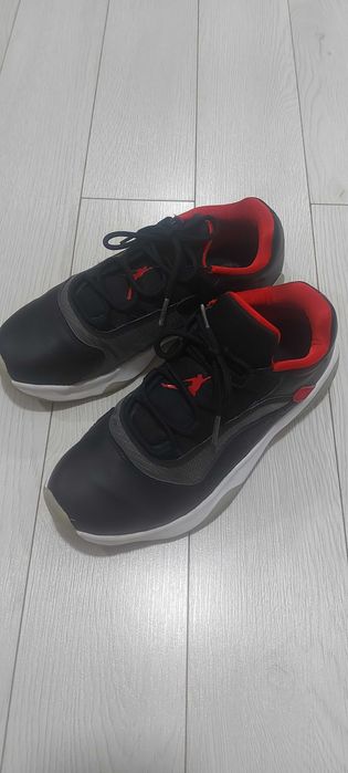 маратонки Nike Jordan