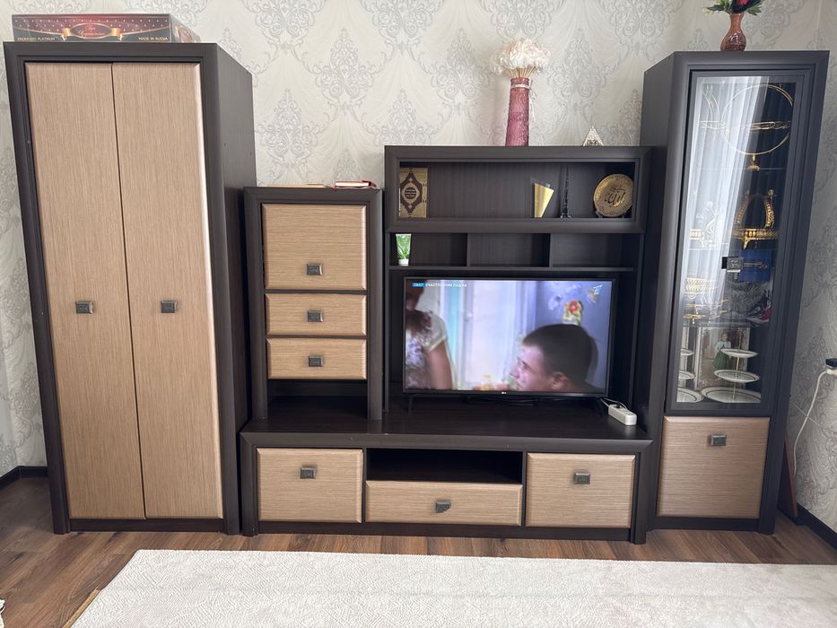 Горка для гостинной