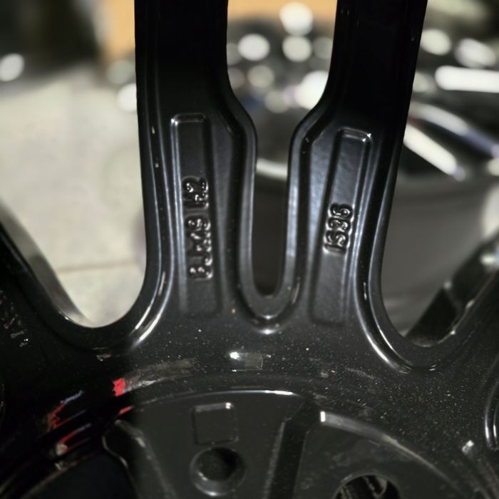 Оригинални джанти БМВ 19 цола BMW F30 F31 F33 F34 E90 E91 спорт пакет