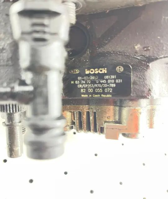 Pompa inalta presiune 82 00 055 072 Renault Laguna 2003
