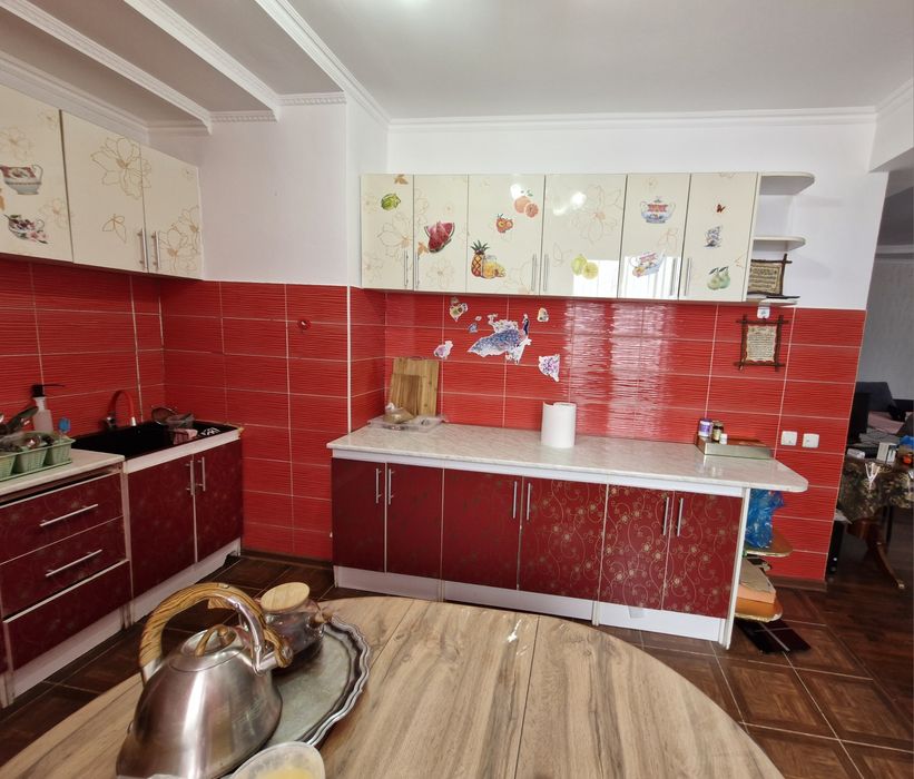 Продам кухонную мебель