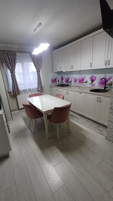 Pf dau in chirie ap 2 camere